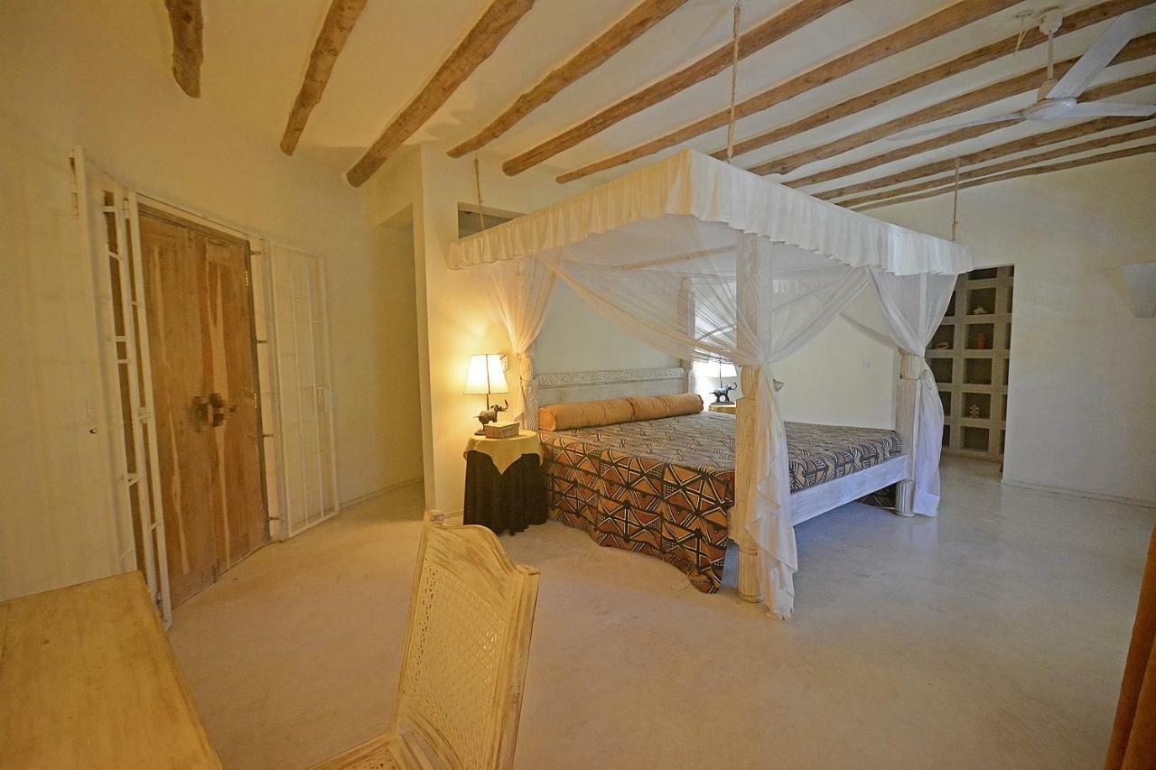 Hotel The Lawford Malindi Esterno foto