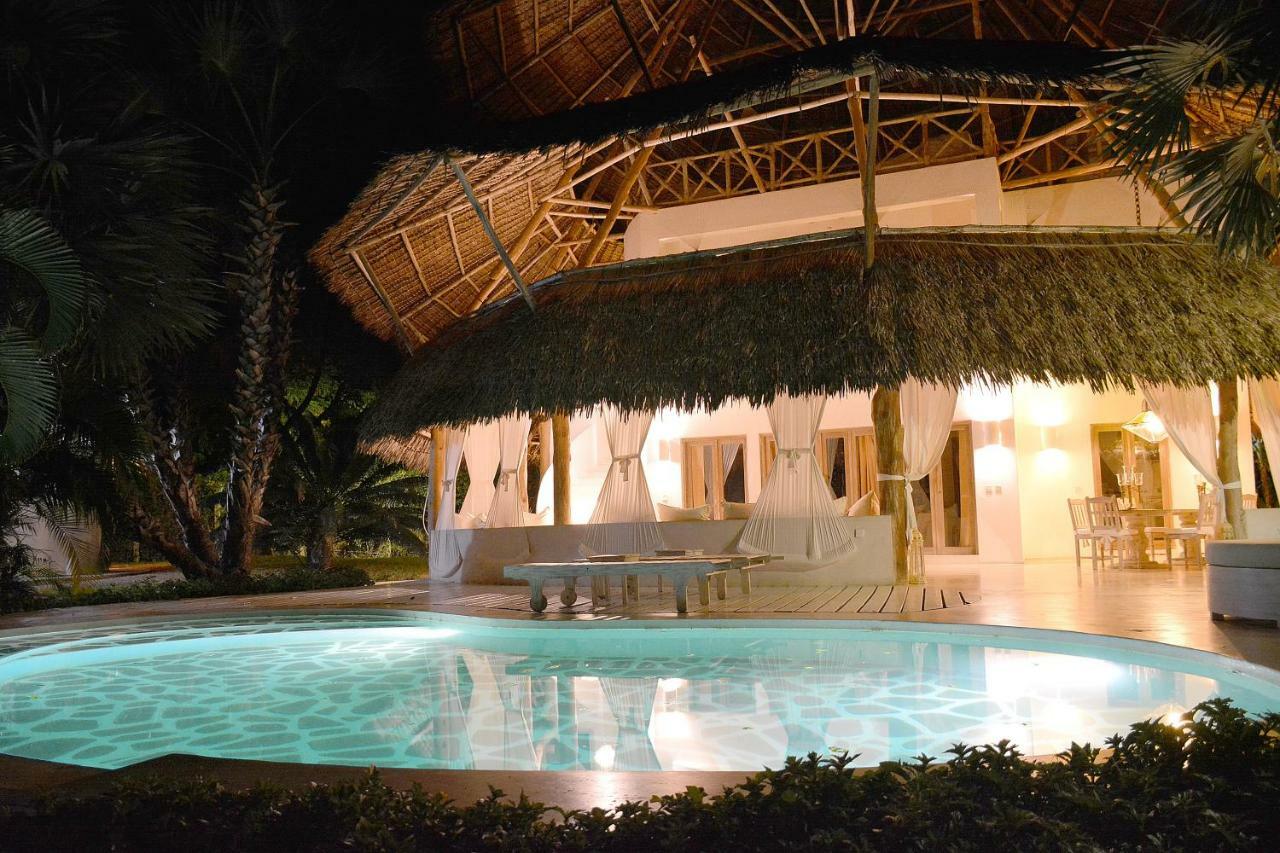 Hotel The Lawford Malindi Esterno foto